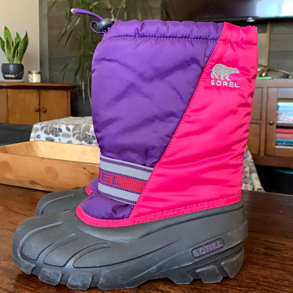 Womens size 5 Sorel snow boots